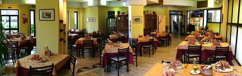 Hotel Sant'Elia SantʼElia Fiumerapido Esterno foto
